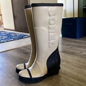 Sorel Joan of Arc Rainboot-Like New Size 7.5*MAKE OFFER*